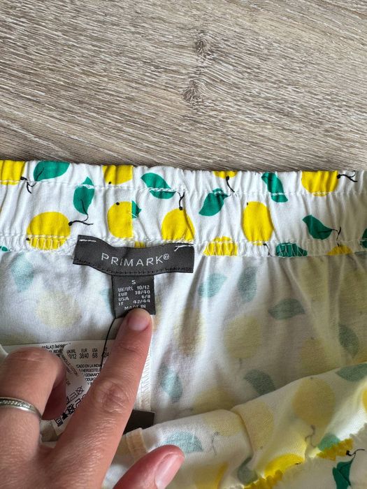 Літні шорти primark S