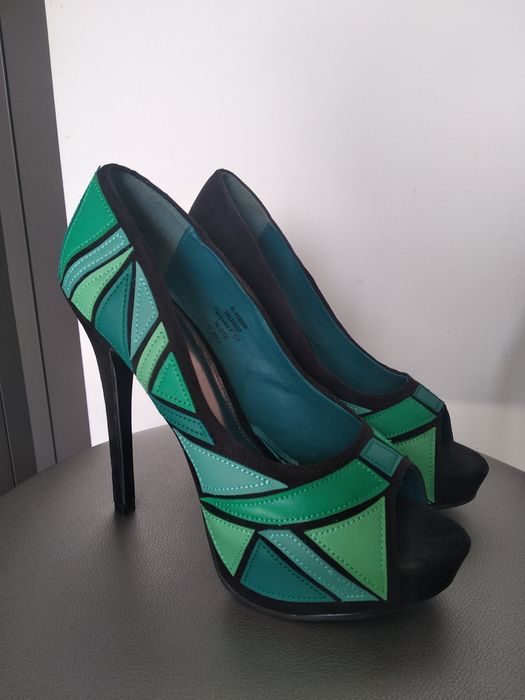 Продам Жіночі туфлі