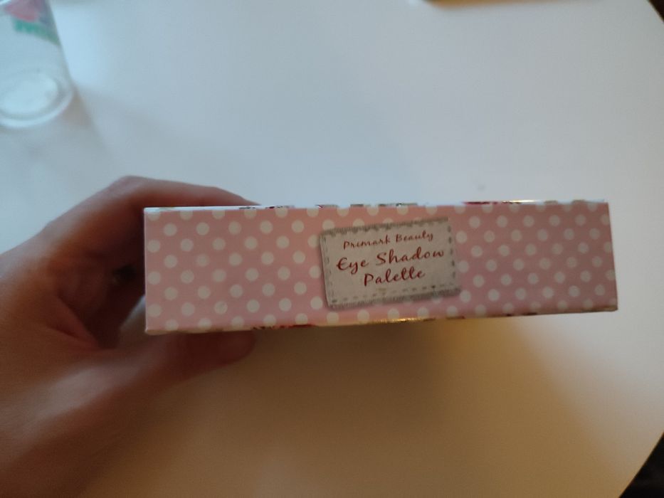Pudełko ozdobne z lusterkiem