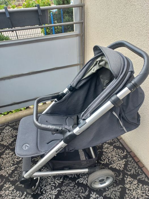 Wózek spacerowy Mutsy Nexo ze śpiworkiem