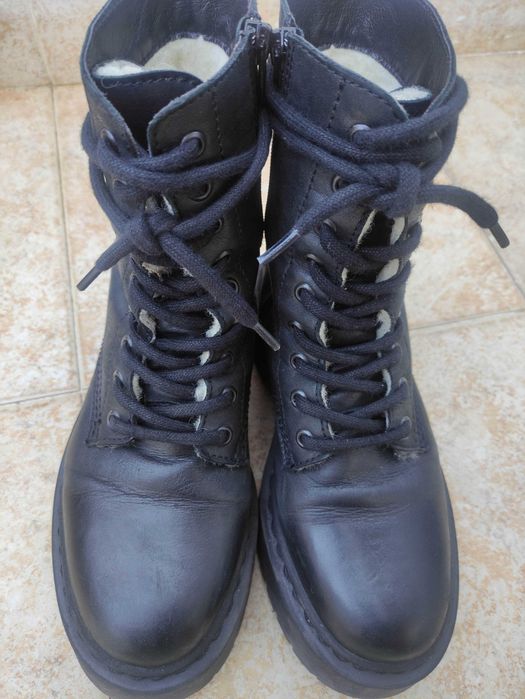 Botas estilo militar/combat- tamanho 37