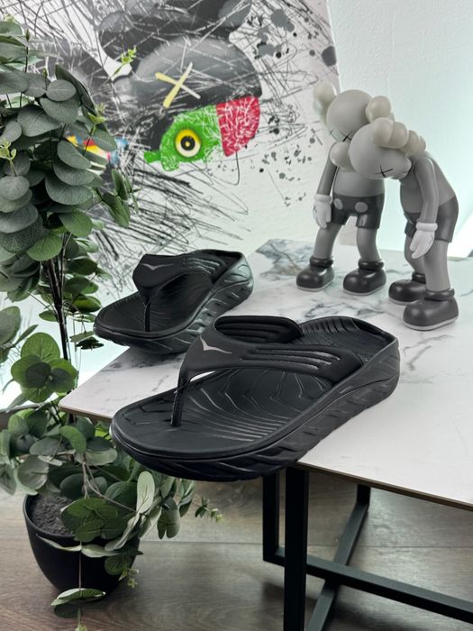 Нові тапочки шльопки Hoka Ora Recovery 45 розмір Е12004
