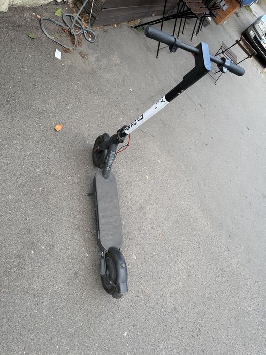Електросамокат Xiaomi Electric Scooter 4 Pro Gen2