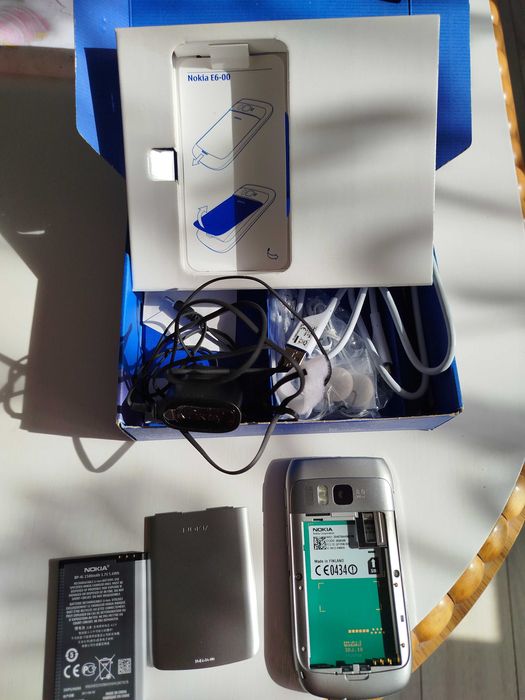 Nokia E6-00 silver 8gb ORGINAŁ! NOWA!
