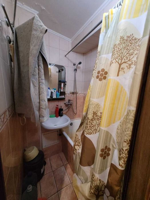 Сдам кімнату в 3х. Шевченківський р, м Нивки вул Салютна ,для чоловіка
