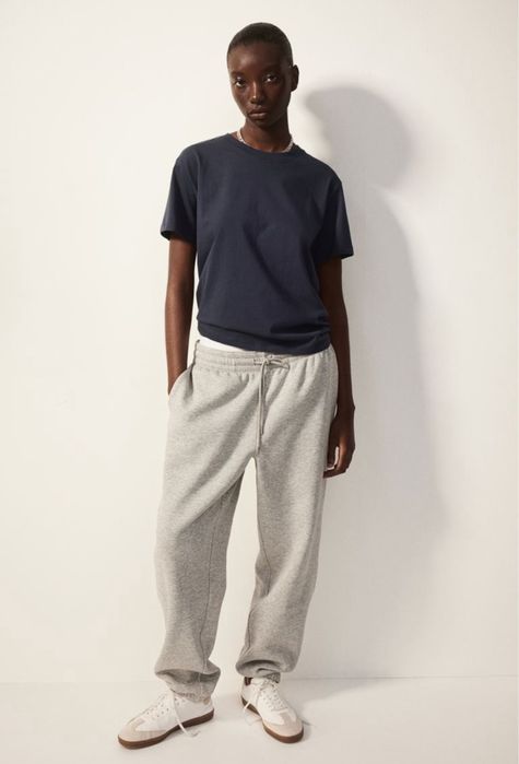 Базова футболка H&M з м'якого бавовняного трикотажу