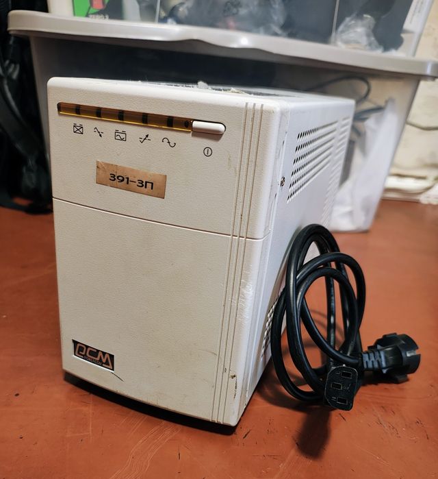 Джерело безперебійного живлення ДБЖ ИБП Powercom KIN-1000AP