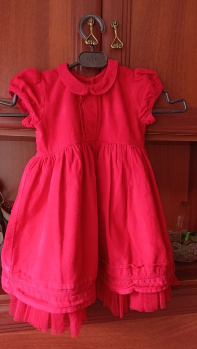 Плаття дитячі, нарядні, підійдуть  на свята чи фотосейсію.