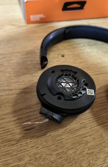 Bluetooth наушники jbl