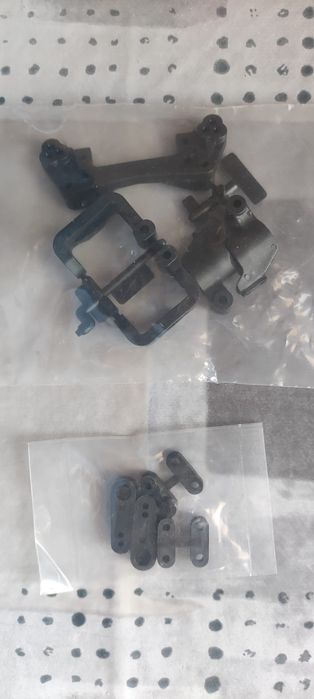 Conjunto de peças HPI RC (numero das peças 85092 e 85095) NOVO
