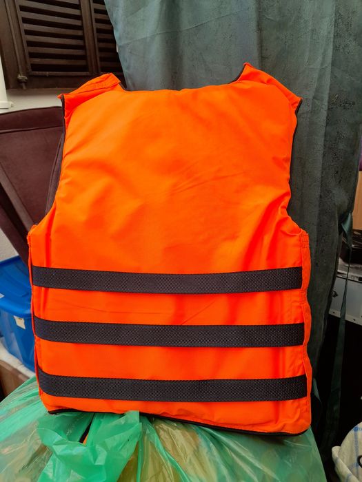 Colete náutico como novo