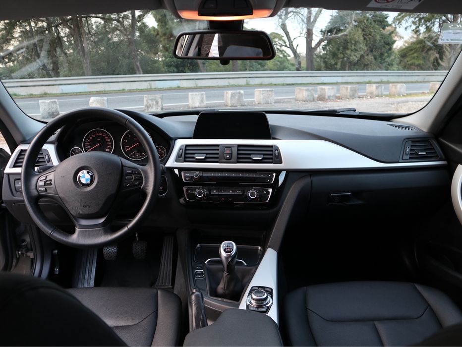 BMW 318i (136cv) - 2016