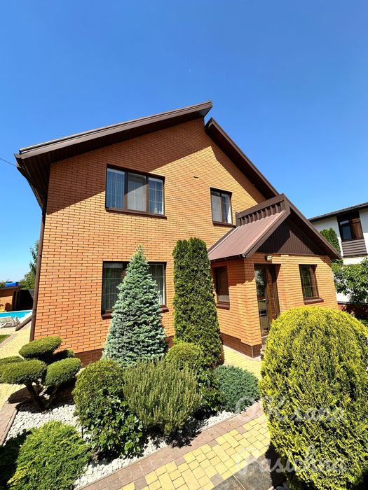 Продам дом с бассейном и сауной , Новоалександровка , Кристальный