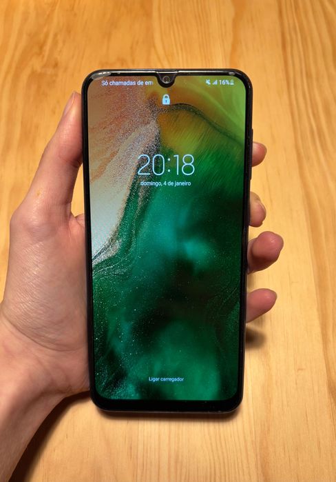 Samsung Galaxy A30