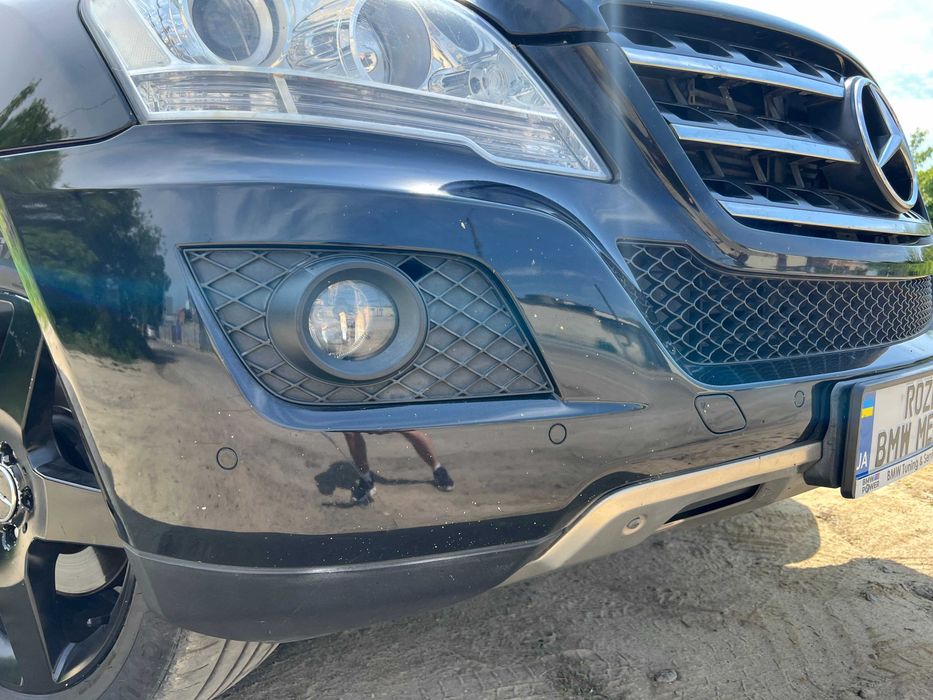 Передний бампер Mercedes ML W164 передній бампер МЛ 164 С197 Рестайл