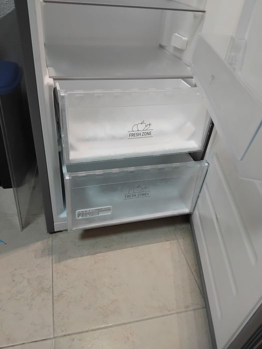 Frigorífico Hotpoint com um anode garantia