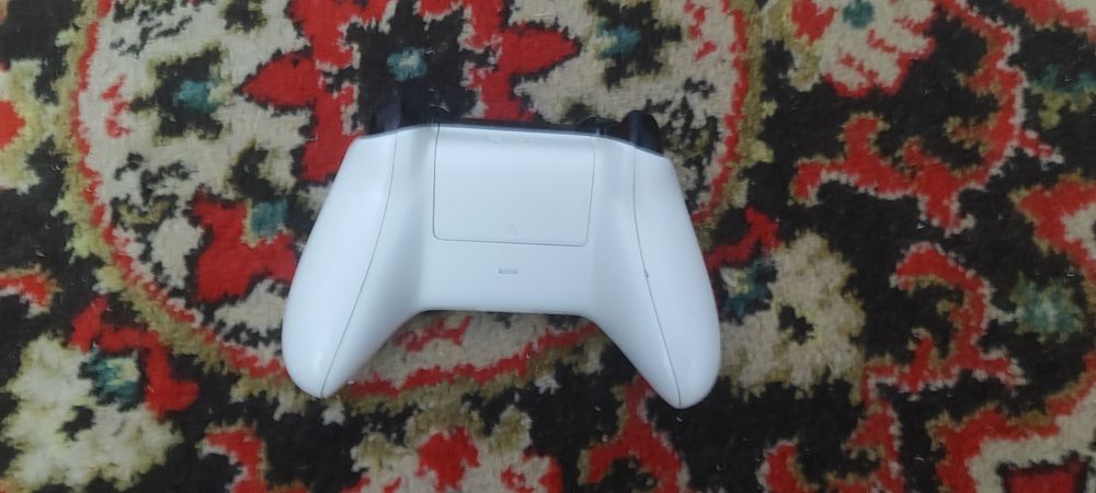 Ігрова приставка Xbox one x 1 ТБ