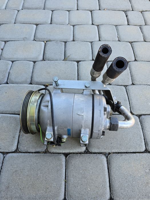 Sprężarka klimatyzacji Audi A4 B5 2000 Rok 1.8B V5 Przebieg 58 tyś km ZEXEL NR 968J 698505
