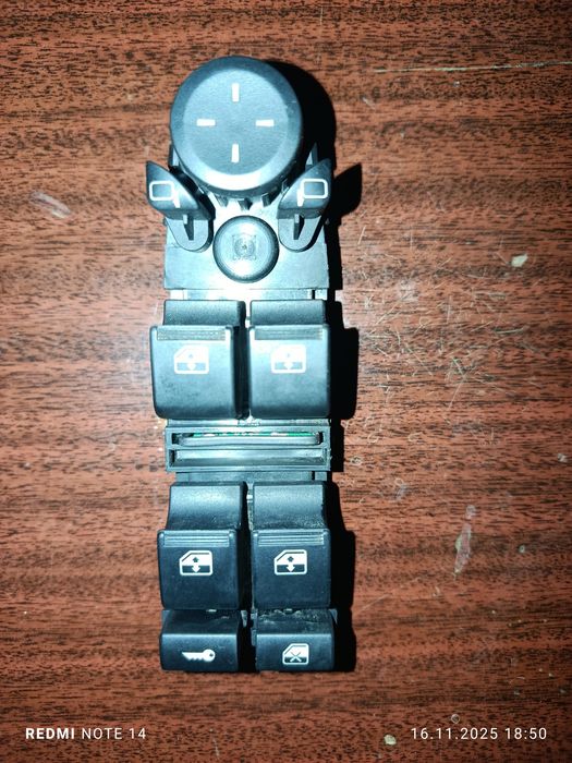 Блок управления стеклоподьемников лада