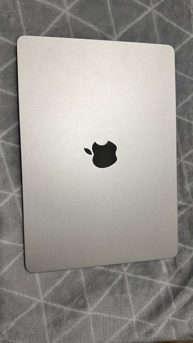 MacBook Air 13.664552837971331121