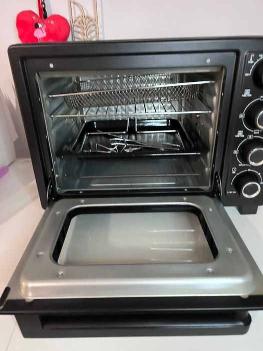 Piekarnik elektryczny wolnostojący