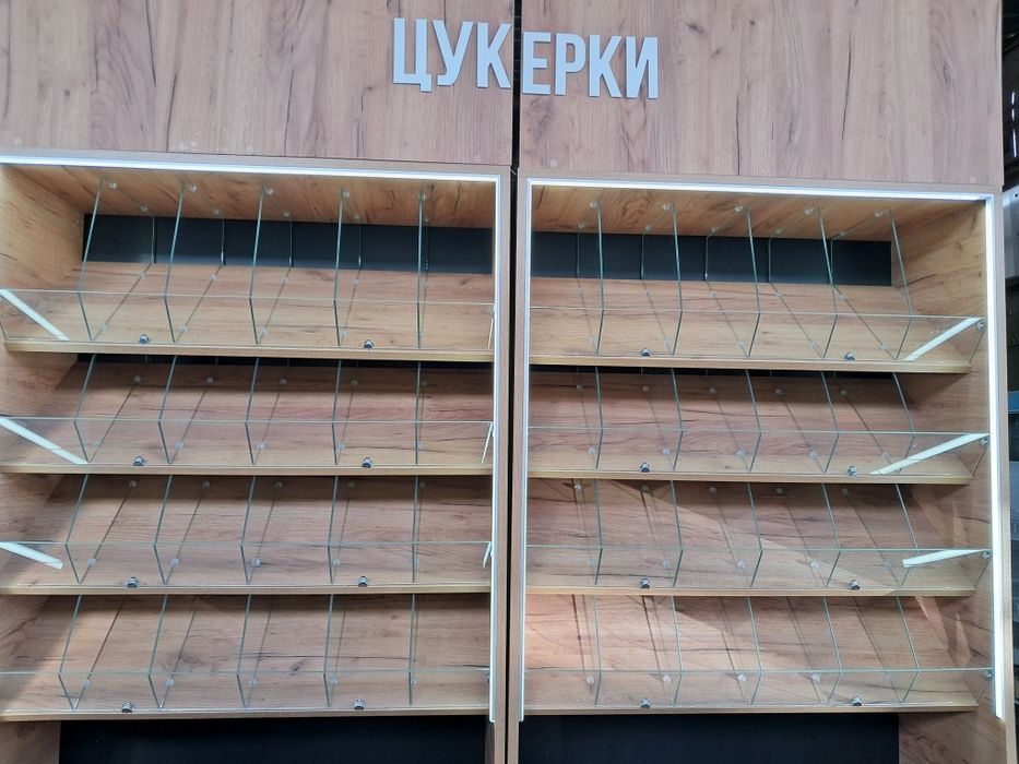 Стелажі  металеві / торгове обладнання  РОЗСТРОЧКА