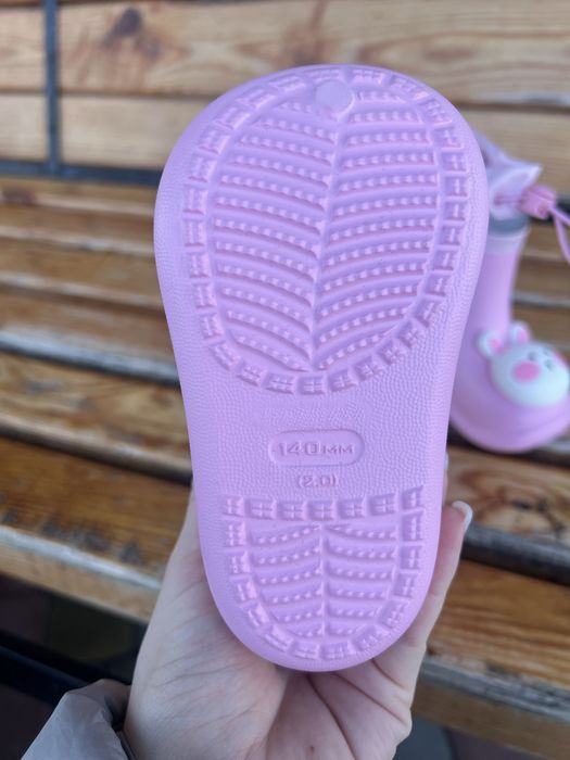 Нові стильні гумові чоботи дитячі, резачки для дівчинки