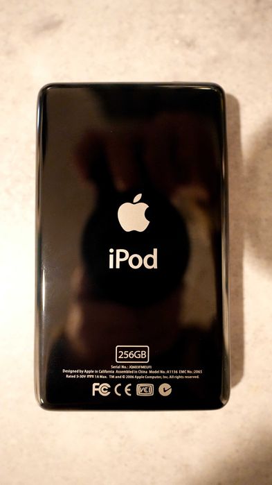 Apple iPod Classic 7th Gen 256GB