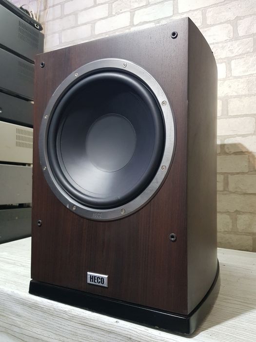 30 Нч, Сабвуфер активний Heco Victa Prime Sub 252 A +2.,  200Вт з Нім