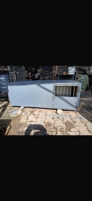 Caixa transportadora para cães