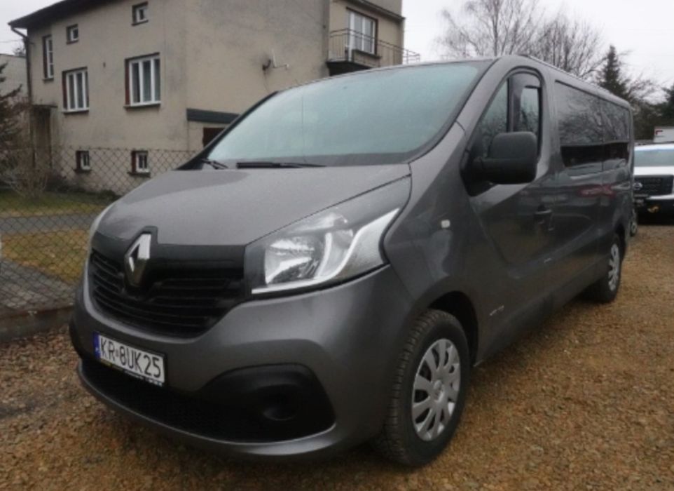 Wynajem busa 9-cio osobowego