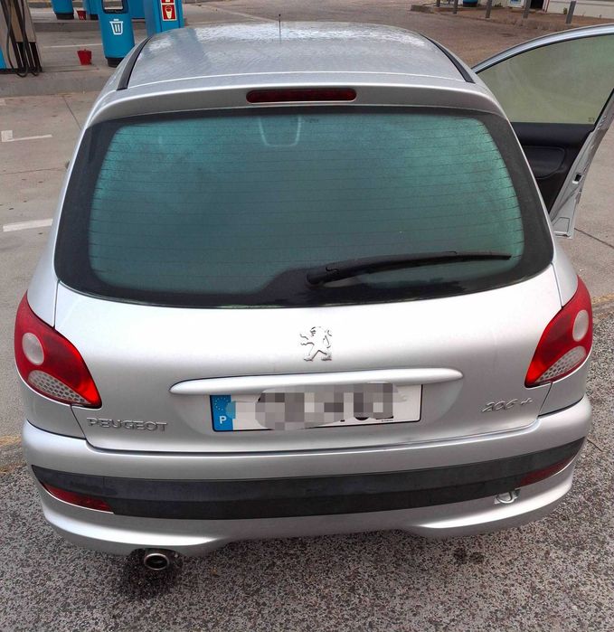 Peugeot 206+ 1.1 — photo 3