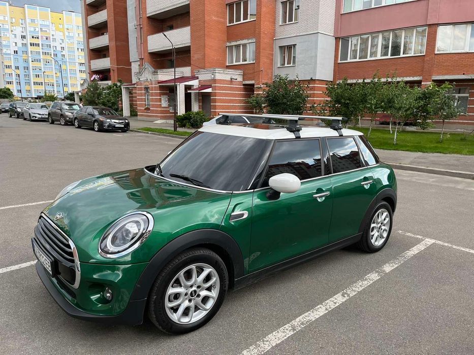 Поперечини багажник для вашого MINI від Thule