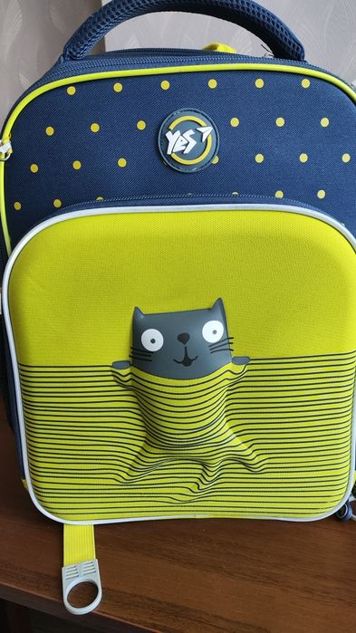 Шкільний рюкзак для дівчаток,або хлопчика