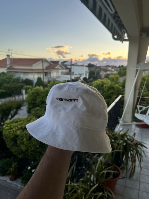 Chapéu Carhartt Novo