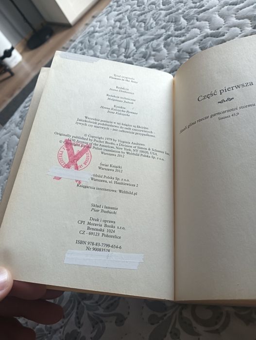 Virginia C.Andrews Kwiaty na poddaszu