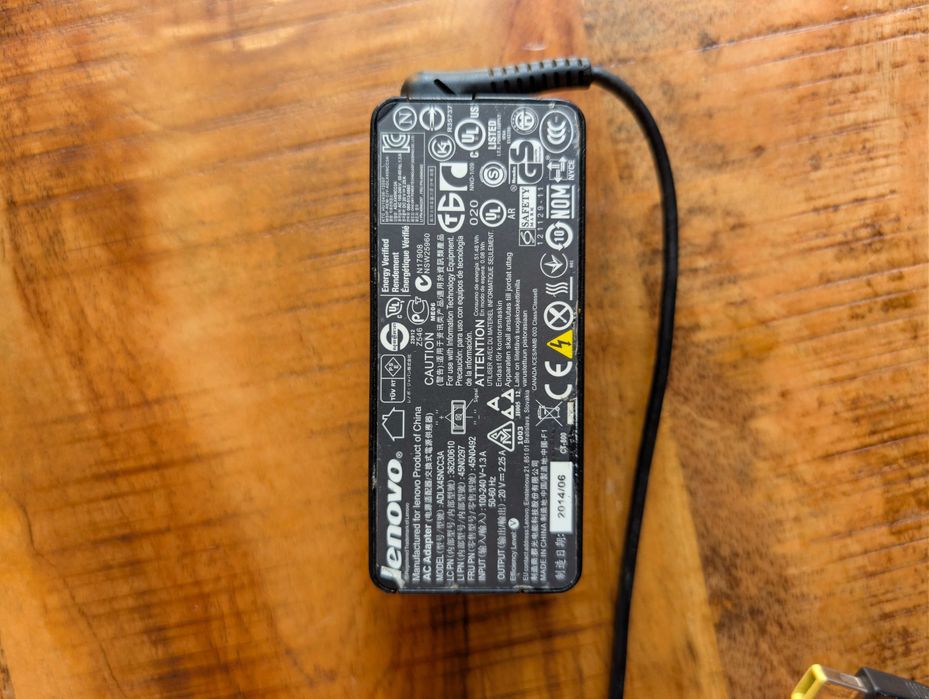 Zasilacze do Thinkpadów (Lenovo "slim tip") marki Lenovo i Green Cell