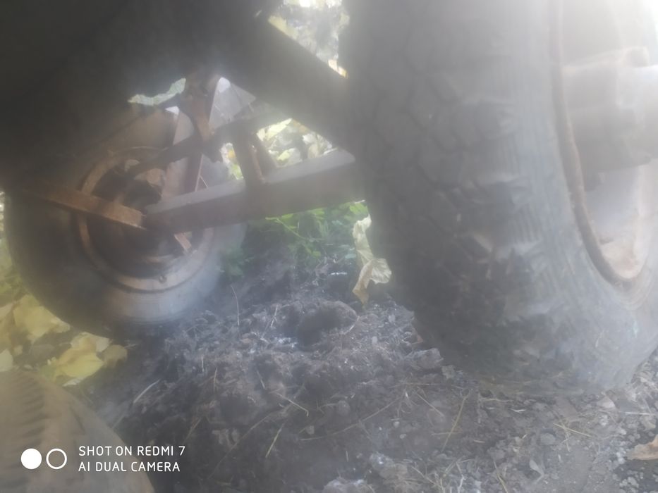 Мотоблок з прицепом.