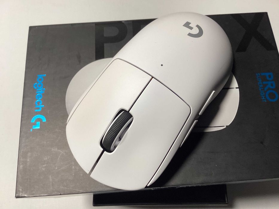Logitech PRO X Superlight myszka