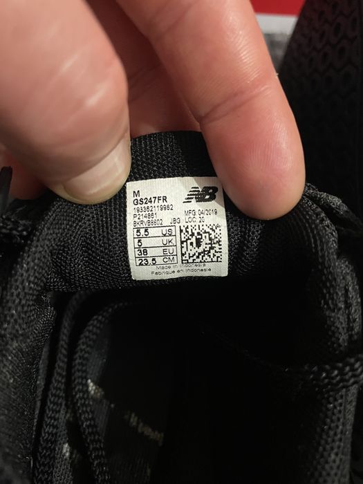 Кросівки New Balance 247 38(23,5см) оригінал