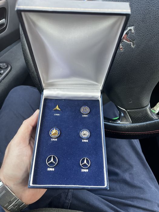 Colecao pins  mercedes benz