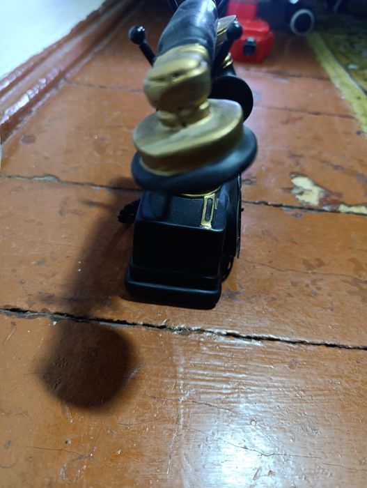 Продам декоративний телефон