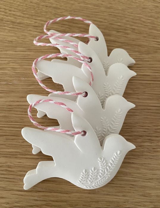 Andorinha/pomba em gesso perfumado lembranças batizados, casamentos