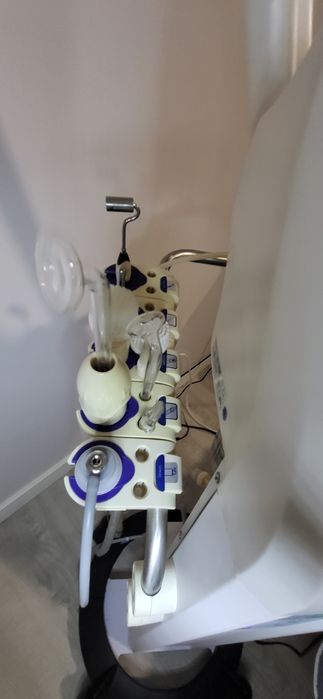 Estetica Multifunções  de rosto