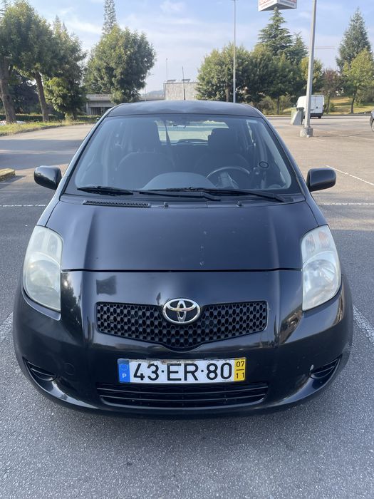 Toyota  yaris