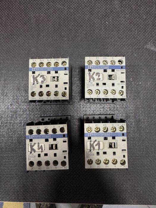 Styczniki Schneider 3P 24VDC LC1K0901BD - komplet 4 szt.