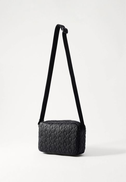 Сумка Armani Exchange LIAM CROSSBODY BAG