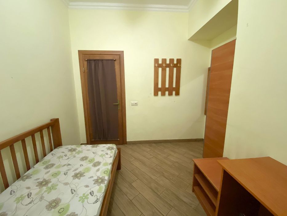 Оренда 1 окремої кімнати пл. Петрушевича (Центр)