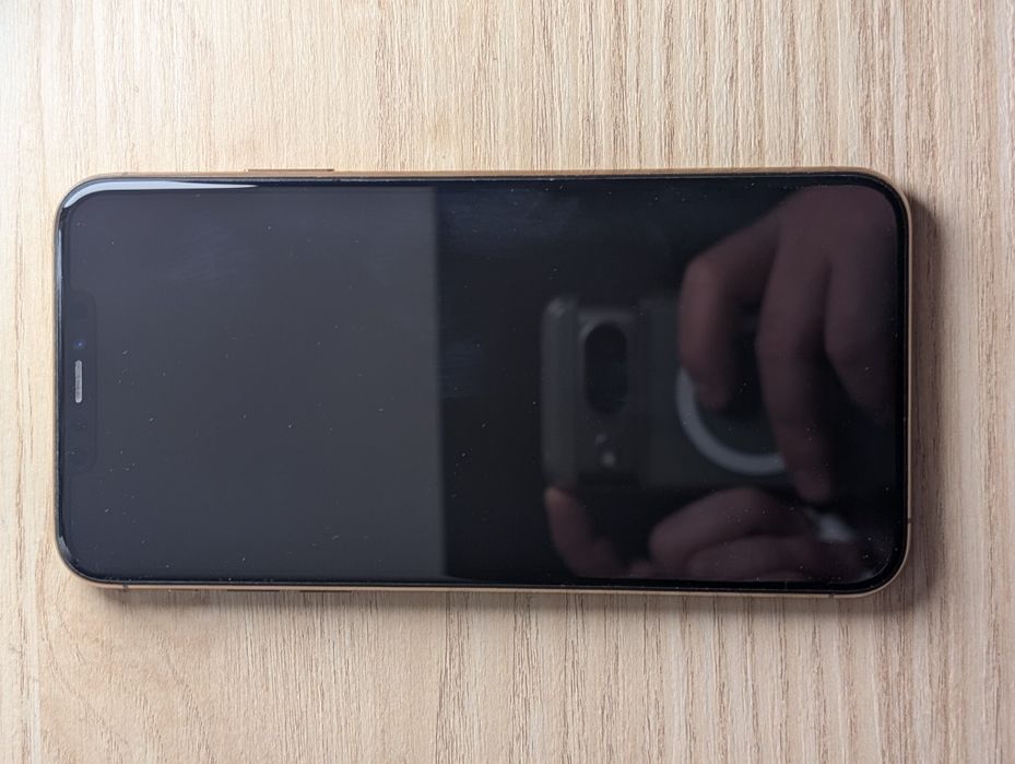iPhone 11 Pro Max Dourado 512gb