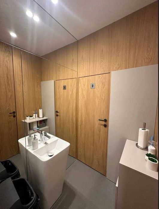 Оренда сучасного офісу в стилі Loft з меблями (267 кв.м.)